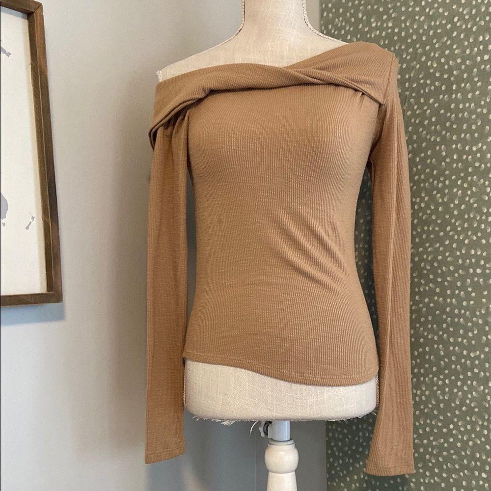 We The Free Tan Twist Neck Asymmetrical Addie Layering Top Size Small